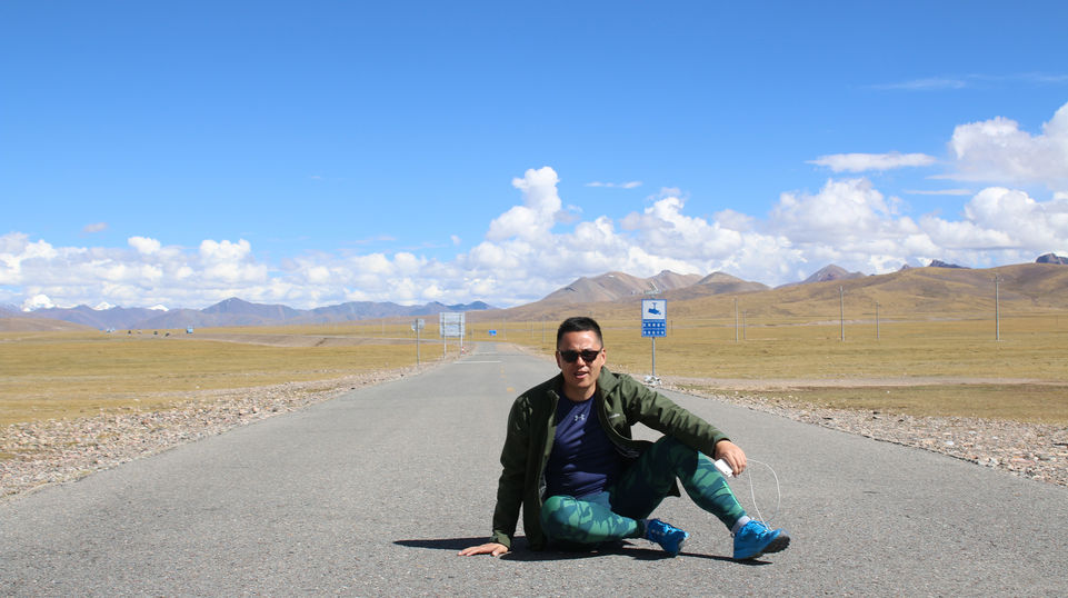 Jacky Ling, during one of his many travels through China's vastness.